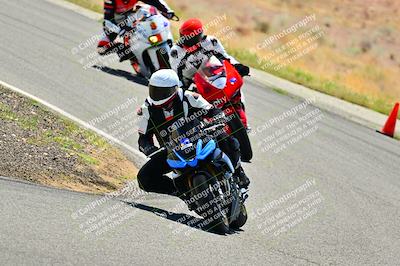 media/Apr-13-2025-TrackXperience (Sun) [[fb1ef998a6]]/Level 2 (Intermediate)/Turns 4 and 6 (Session 4)/